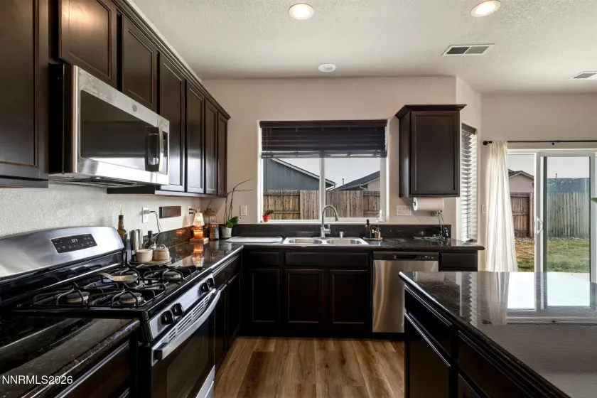 310 Alfred, Reno, Nevada 89506, 3 Bedrooms Bedrooms, ,2 BathroomsBathrooms,Residential,Residential,Alfred,260003413