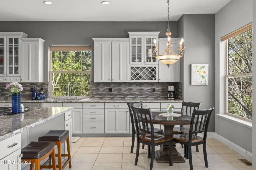 4995 Mountainshyre, Reno, Nevada 89519, 4 Bedrooms Bedrooms, ,5 BathroomsBathrooms,Residential,Residential,Mountainshyre,260003417