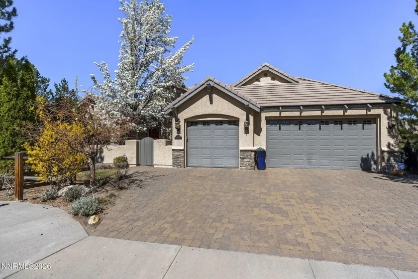 4995 Mountainshyre, Reno, Nevada 89519, 4 Bedrooms Bedrooms, ,5 BathroomsBathrooms,Residential,Residential,Mountainshyre,260003417