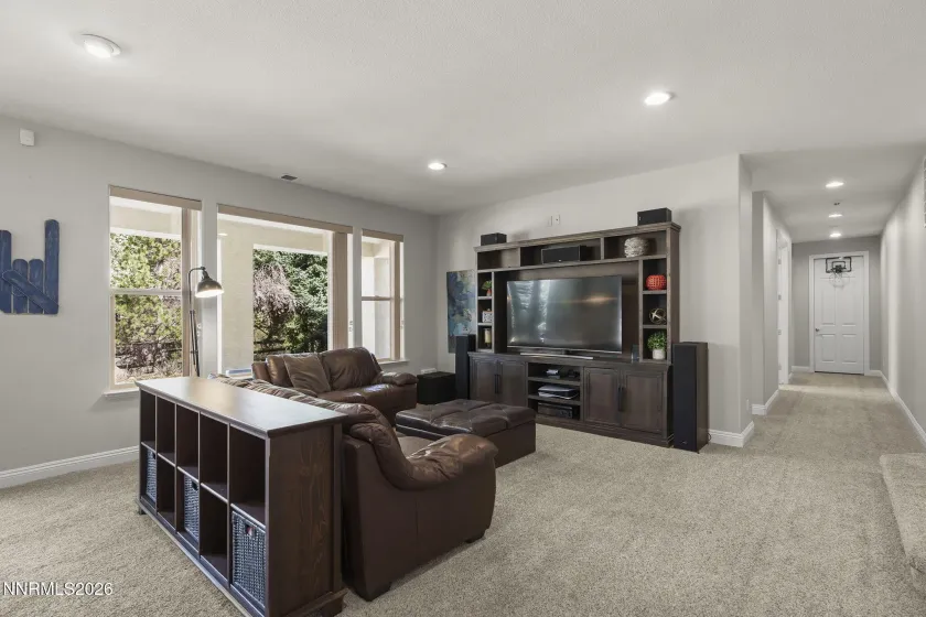 4995 Mountainshyre, Reno, Nevada 89519, 4 Bedrooms Bedrooms, ,5 BathroomsBathrooms,Residential,Residential,Mountainshyre,260003417