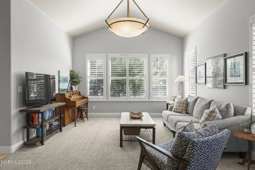 4995 Mountainshyre, Reno, Nevada 89519, 4 Bedrooms Bedrooms, ,5 BathroomsBathrooms,Residential,Residential,Mountainshyre,260003417