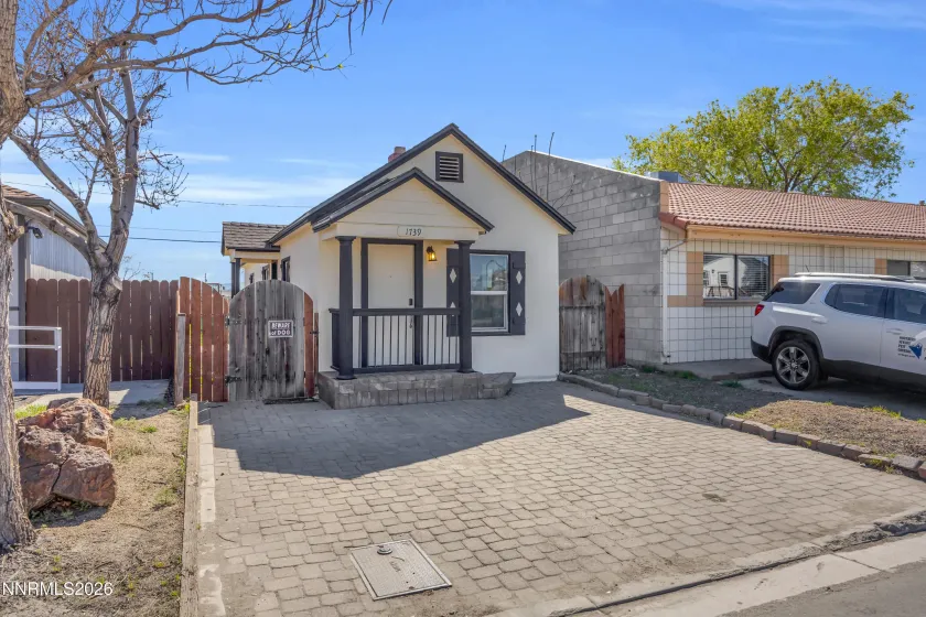 1739 Hymer, Sparks, Nevada 89431, 1 Bedroom Bedrooms, ,1 BathroomBathrooms,Residential,Residential,Hymer,260003422
