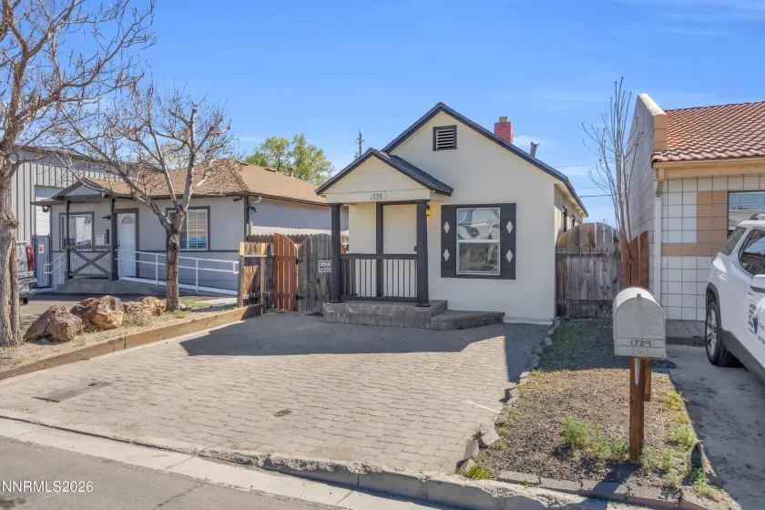 1739 Hymer, Sparks, Nevada 89431, 1 Bedroom Bedrooms, ,1 BathroomBathrooms,Residential,Residential,Hymer,260003422