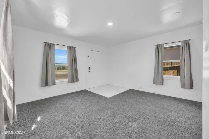 1739 Hymer, Sparks, Nevada 89431, 1 Bedroom Bedrooms, ,1 BathroomBathrooms,Residential,Residential,Hymer,260003422