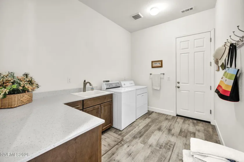 11638 Vista Park, Spanish Springs, Nevada 89441, 4 Bedrooms Bedrooms, ,3 BathroomsBathrooms,Residential,Residential,Vista Park,260003425