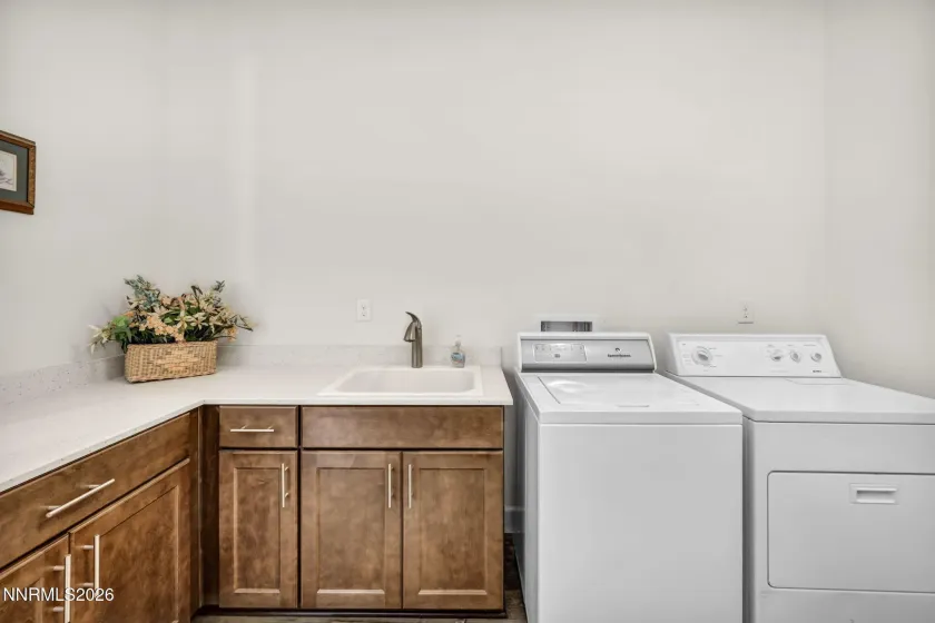 11638 Vista Park, Spanish Springs, Nevada 89441, 4 Bedrooms Bedrooms, ,3 BathroomsBathrooms,Residential,Residential,Vista Park,260003425