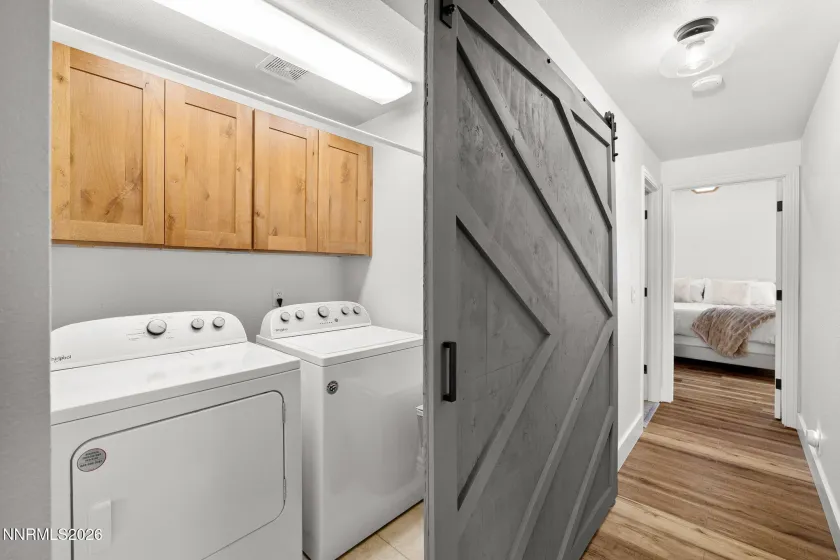 876 Pinewood, Sparks, Nevada 89434, 3 Bedrooms Bedrooms, ,2 BathroomsBathrooms,Residential,Residential,Pinewood,260003430