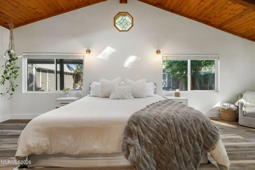 876 Pinewood, Sparks, Nevada 89434, 3 Bedrooms Bedrooms, ,2 BathroomsBathrooms,Residential,Residential,Pinewood,260003430