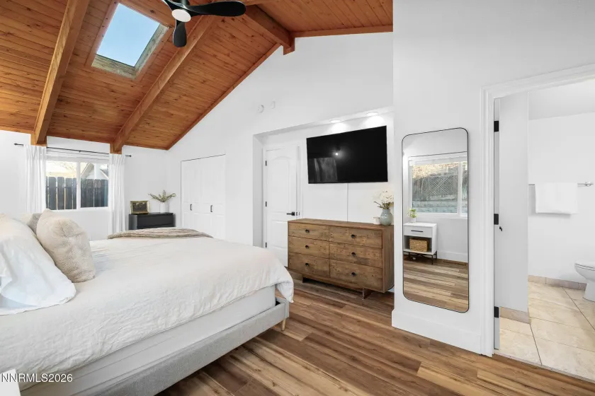 876 Pinewood, Sparks, Nevada 89434, 3 Bedrooms Bedrooms, ,2 BathroomsBathrooms,Residential,Residential,Pinewood,260003430