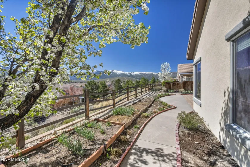 9160 Mount Pleasant, Reno, Nevada 89523, 3 Bedrooms Bedrooms, ,2 BathroomsBathrooms,Residential,Residential,Mount Pleasant,260003401