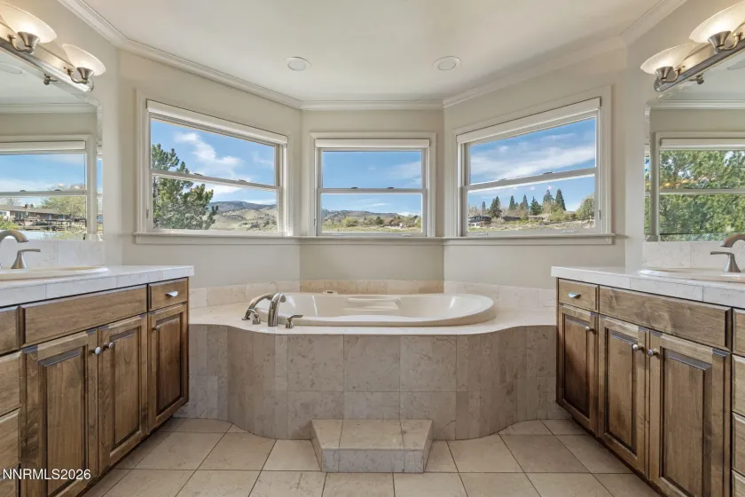 4241 Dant, Reno, Nevada 89509, 4 Bedrooms Bedrooms, ,4 BathroomsBathrooms,Residential,Residential,Dant,260003409