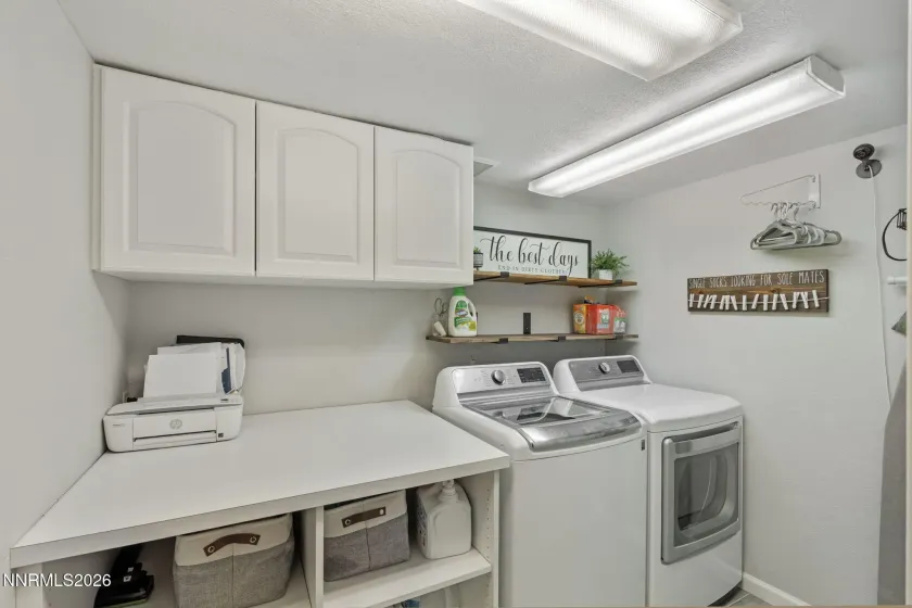 4241 Dant, Reno, Nevada 89509, 4 Bedrooms Bedrooms, ,4 BathroomsBathrooms,Residential,Residential,Dant,260003409