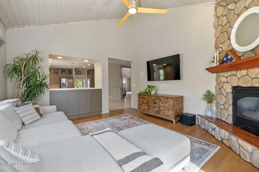 4241 Dant, Reno, Nevada 89509, 4 Bedrooms Bedrooms, ,4 BathroomsBathrooms,Residential,Residential,Dant,260003409