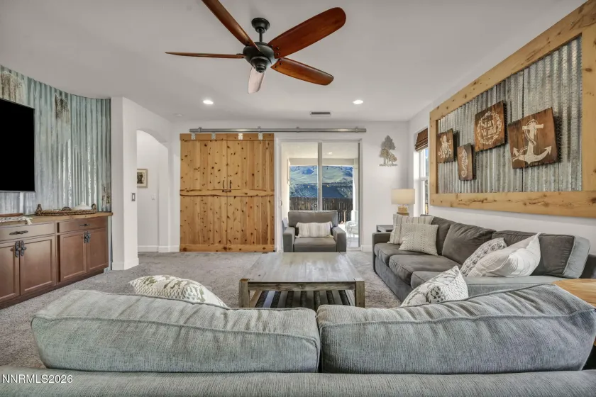 8010 Anselmo, Reno, Nevada 89523, 3 Bedrooms Bedrooms, ,2 BathroomsBathrooms,Residential,Residential,Anselmo,260003419