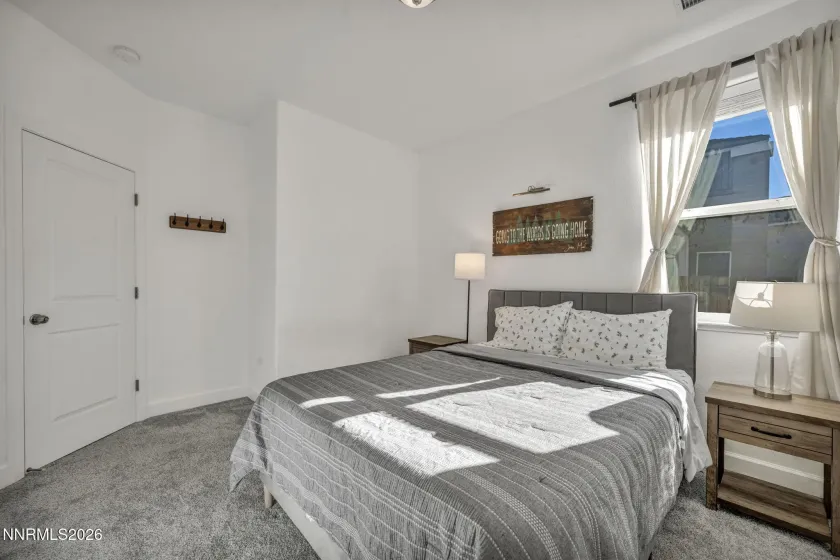 8010 Anselmo, Reno, Nevada 89523, 3 Bedrooms Bedrooms, ,2 BathroomsBathrooms,Residential,Residential,Anselmo,260003419