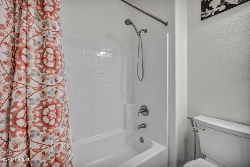 8010 Anselmo, Reno, Nevada 89523, 3 Bedrooms Bedrooms, ,2 BathroomsBathrooms,Residential,Residential,Anselmo,260003419