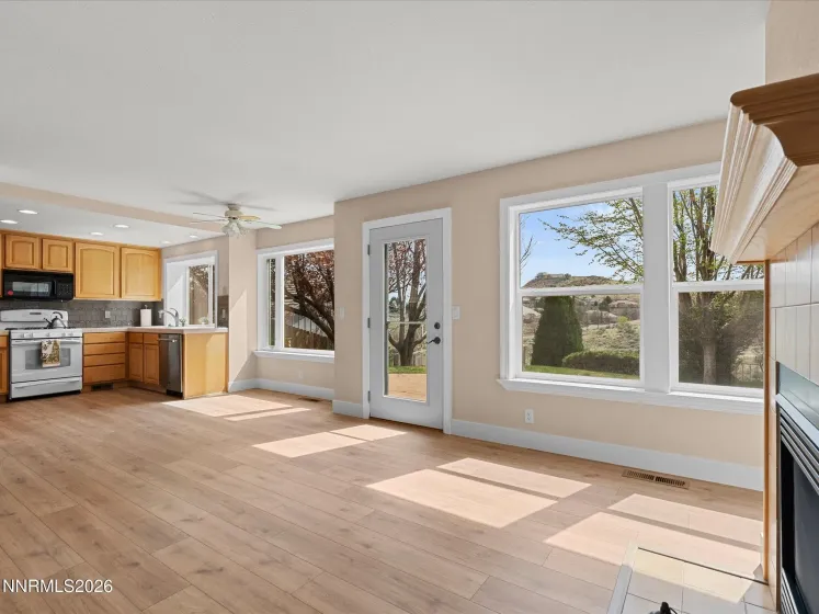 Kitchen /Living Room Combo