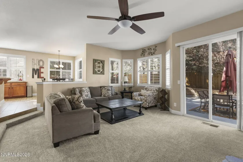 6899 Cinnamon, Sparks, Nevada 89436, 4 Bedrooms Bedrooms, ,3 BathroomsBathrooms,Residential,Residential,Cinnamon,260003432