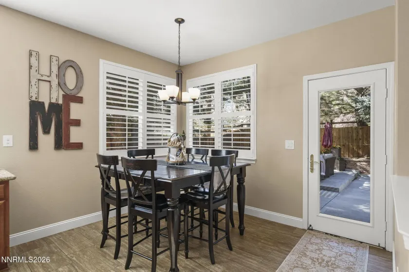 6899 Cinnamon, Sparks, Nevada 89436, 4 Bedrooms Bedrooms, ,3 BathroomsBathrooms,Residential,Residential,Cinnamon,260003432