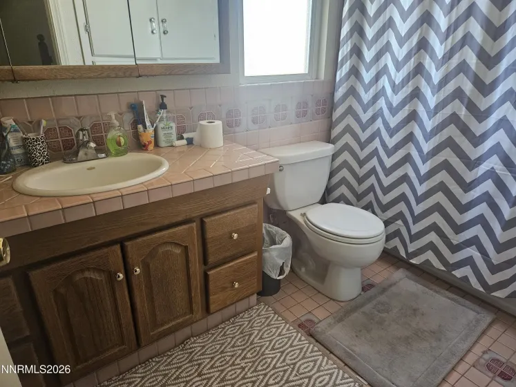 4360 Camino Lindo, Reno, Nevada 89502, 4 Bedrooms Bedrooms, ,3 BathroomsBathrooms,Residential,Residential,Camino Lindo,260003433