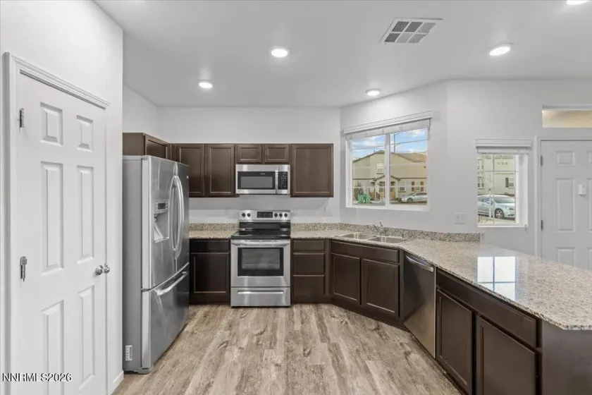 9600 Windjammer, Reno, Nevada 89506, 3 Bedrooms Bedrooms, ,3 BathroomsBathrooms,Residential,Residential,Windjammer,260003434