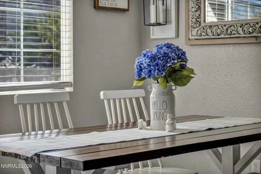 5650 El Paseo, Sparks, Nevada 89436, 2 Bedrooms Bedrooms, ,3 BathroomsBathrooms,Residential,Residential,El Paseo,260003436