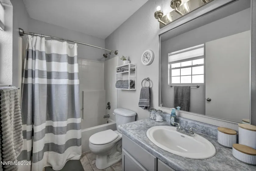 5650 El Paseo, Sparks, Nevada 89436, 2 Bedrooms Bedrooms, ,3 BathroomsBathrooms,Residential,Residential,El Paseo,260003436