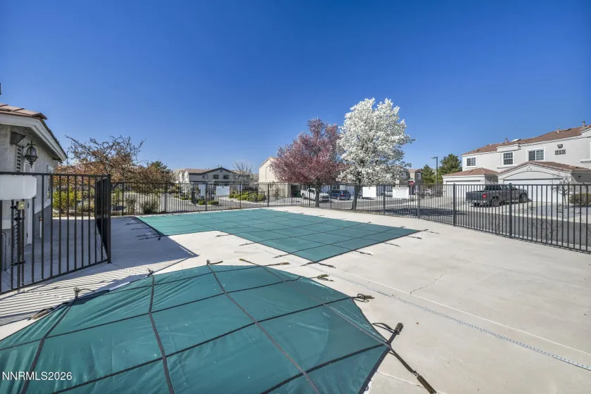 5650 El Paseo, Sparks, Nevada 89436, 2 Bedrooms Bedrooms, ,3 BathroomsBathrooms,Residential,Residential,El Paseo,260003436