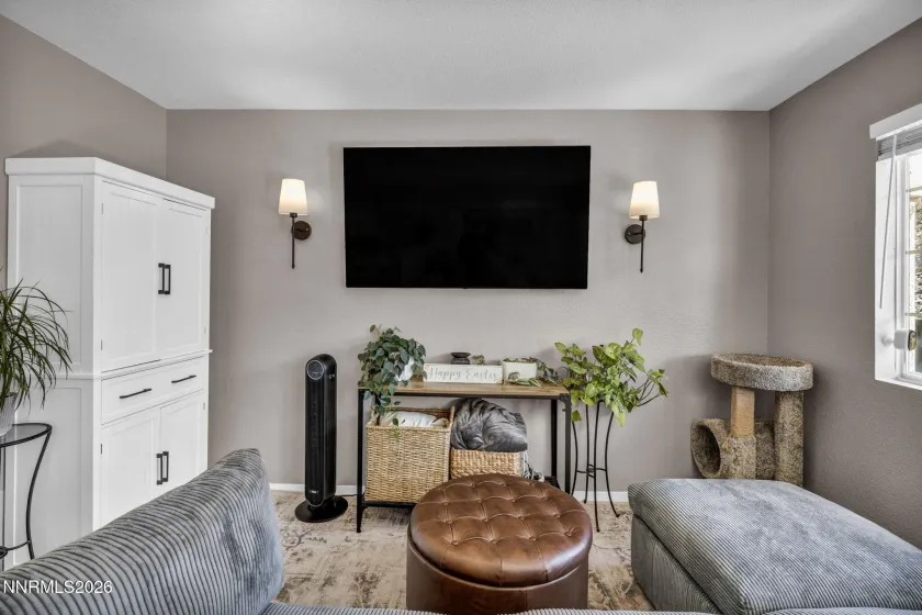 5650 El Paseo, Sparks, Nevada 89436, 2 Bedrooms Bedrooms, ,3 BathroomsBathrooms,Residential,Residential,El Paseo,260003436