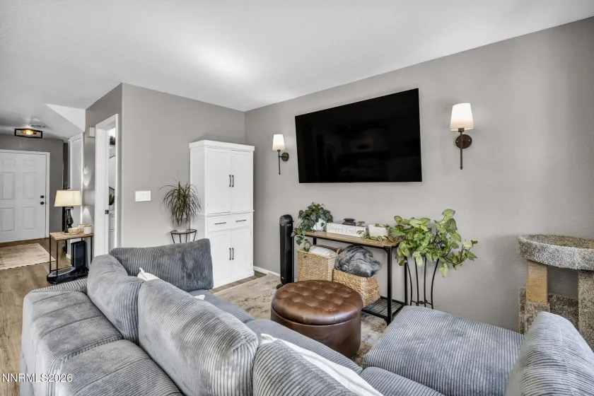 5650 El Paseo, Sparks, Nevada 89436, 2 Bedrooms Bedrooms, ,3 BathroomsBathrooms,Residential,Residential,El Paseo,260003436