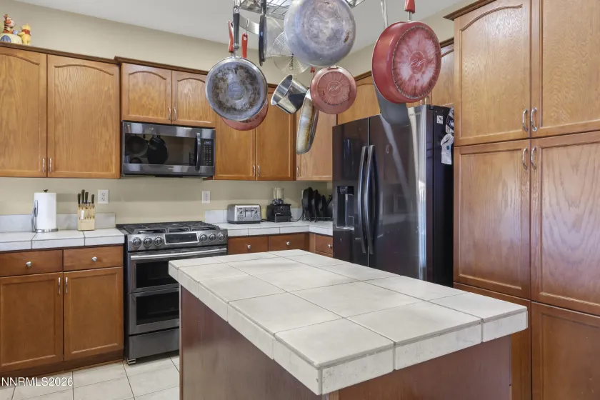 1730 Olive Branch, Fernley, Nevada 89408, 4 Bedrooms Bedrooms, ,3 BathroomsBathrooms,Residential,Residential,Olive Branch,260003438