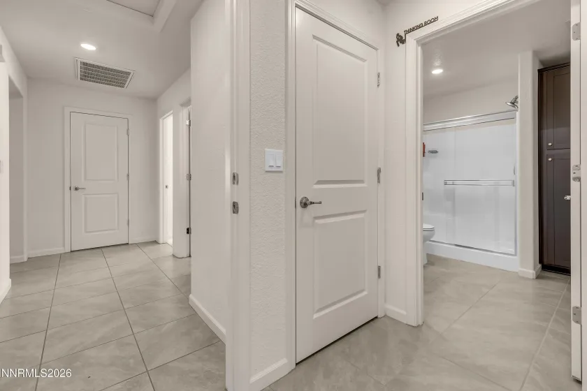 576 Pine Creek, Dayton, Nevada 89403, 4 Bedrooms Bedrooms, ,3 BathroomsBathrooms,Residential,Residential,Pine Creek,260003439