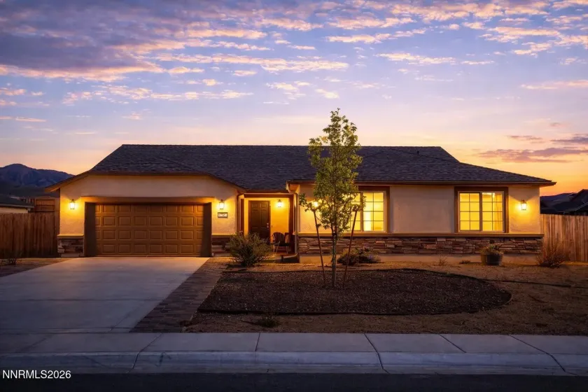 576 Pine Creek, Dayton, Nevada 89403, 4 Bedrooms Bedrooms, ,3 BathroomsBathrooms,Residential,Residential,Pine Creek,260003439