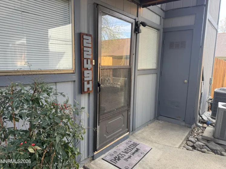 2249 Kietzke, Reno, Nevada 89502, 2 Bedrooms Bedrooms, ,1 BathroomBathrooms,Residential,Residential,Kietzke,260003440