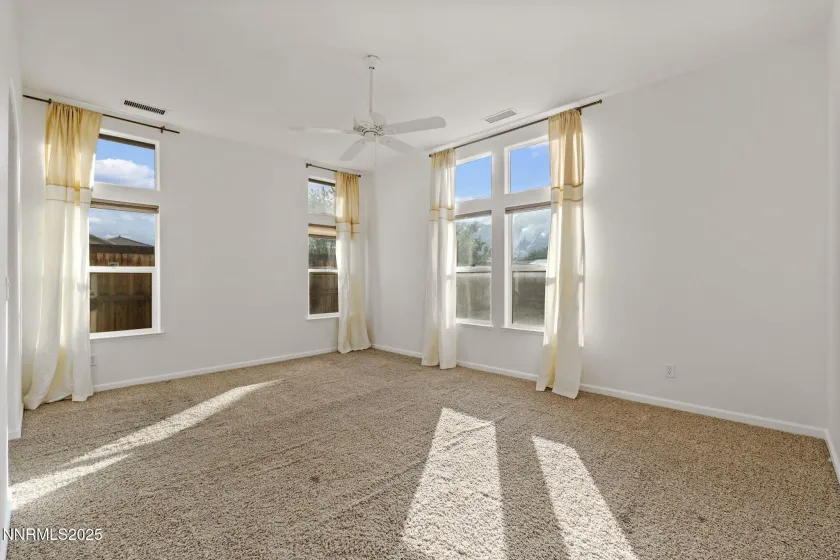 11325 Messina, Reno, Nevada 89521, 3 Bedrooms Bedrooms, ,2 BathroomsBathrooms,Residential,Residential,Messina,250056703