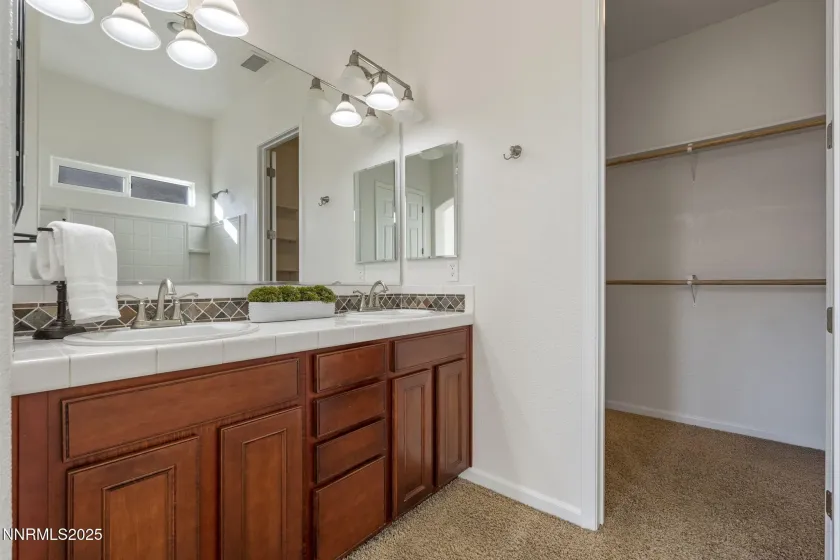 11325 Messina, Reno, Nevada 89521, 3 Bedrooms Bedrooms, ,2 BathroomsBathrooms,Residential,Residential,Messina,250056703