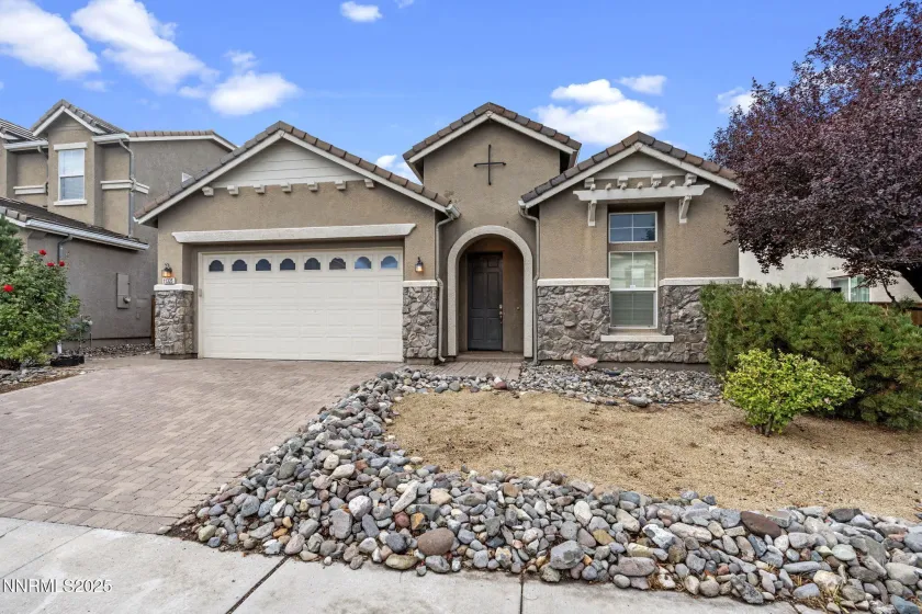 11325 Messina, Reno, Nevada 89521, 3 Bedrooms Bedrooms, ,2 BathroomsBathrooms,Residential,Residential,Messina,250056703