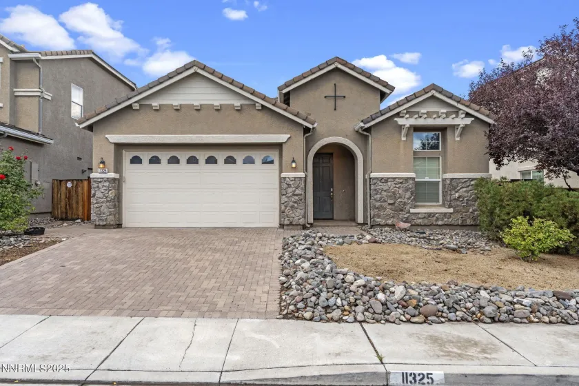 11325 Messina, Reno, Nevada 89521, 3 Bedrooms Bedrooms, ,2 BathroomsBathrooms,Residential,Residential,Messina,250056703