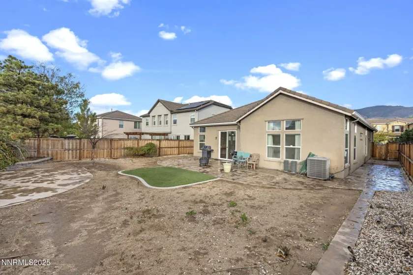 11325 Messina, Reno, Nevada 89521, 3 Bedrooms Bedrooms, ,2 BathroomsBathrooms,Residential,Residential,Messina,250056703