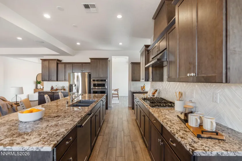 2001 Neviekay, Reno, Nevada 89521, 4 Bedrooms Bedrooms, ,4 BathroomsBathrooms,Residential,Residential,Neviekay,260003442