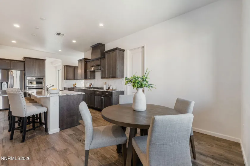 2001 Neviekay, Reno, Nevada 89521, 4 Bedrooms Bedrooms, ,4 BathroomsBathrooms,Residential,Residential,Neviekay,260003442