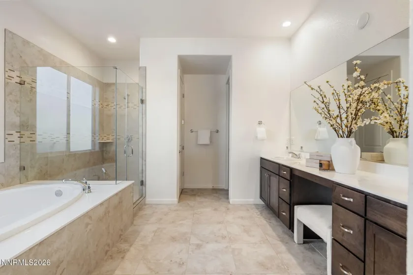 2001 Neviekay, Reno, Nevada 89521, 4 Bedrooms Bedrooms, ,4 BathroomsBathrooms,Residential,Residential,Neviekay,260003442