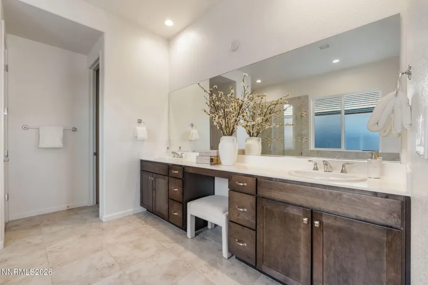 2001 Neviekay, Reno, Nevada 89521, 4 Bedrooms Bedrooms, ,4 BathroomsBathrooms,Residential,Residential,Neviekay,260003442