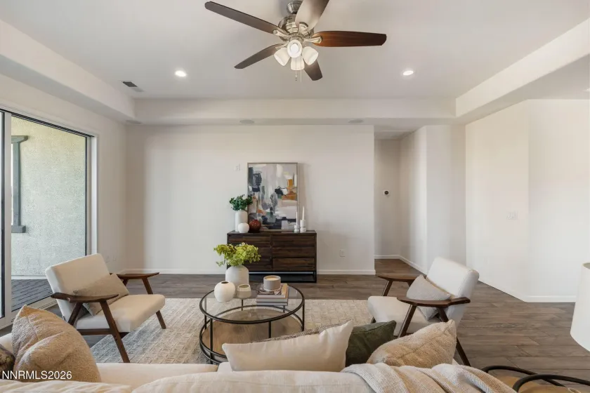 2001 Neviekay, Reno, Nevada 89521, 4 Bedrooms Bedrooms, ,4 BathroomsBathrooms,Residential,Residential,Neviekay,260003442