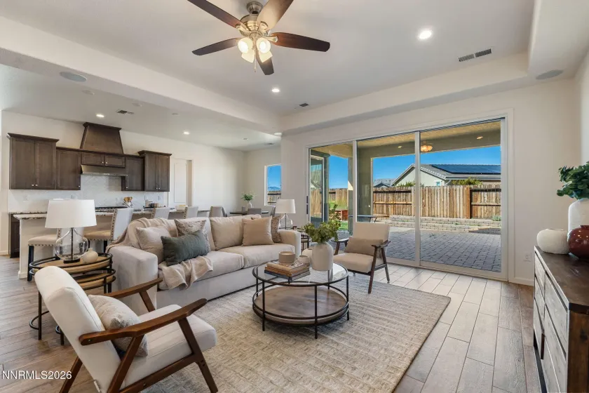 2001 Neviekay, Reno, Nevada 89521, 4 Bedrooms Bedrooms, ,4 BathroomsBathrooms,Residential,Residential,Neviekay,260003442