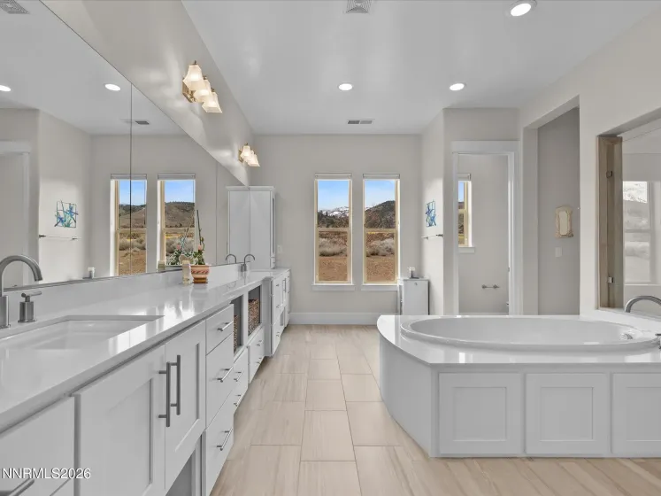 5452 Salmon River, Reno, Nevada 89511, 4 Bedrooms Bedrooms, ,4 BathroomsBathrooms,Residential,Residential,Salmon River,260001555