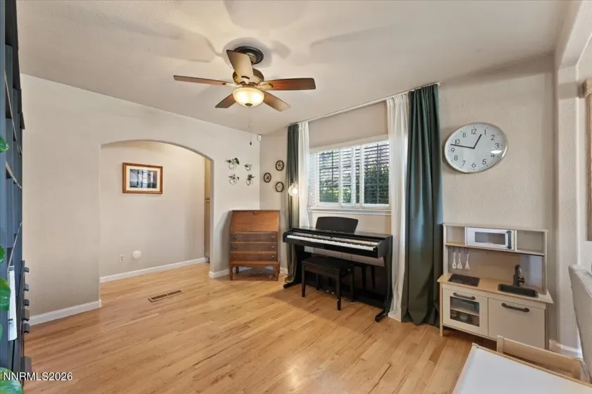 730 Maplewood, Reno, Nevada 89509, 3 Bedrooms Bedrooms, ,2 BathroomsBathrooms,Residential,Residential,Maplewood,260003445