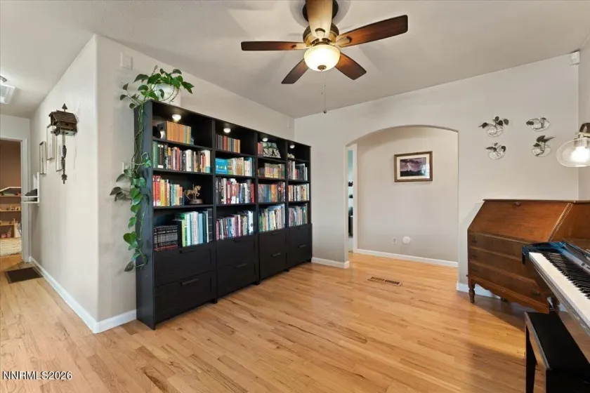 730 Maplewood, Reno, Nevada 89509, 3 Bedrooms Bedrooms, ,2 BathroomsBathrooms,Residential,Residential,Maplewood,260003445