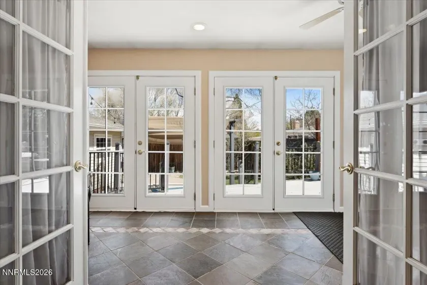 730 Maplewood, Reno, Nevada 89509, 3 Bedrooms Bedrooms, ,2 BathroomsBathrooms,Residential,Residential,Maplewood,260003445