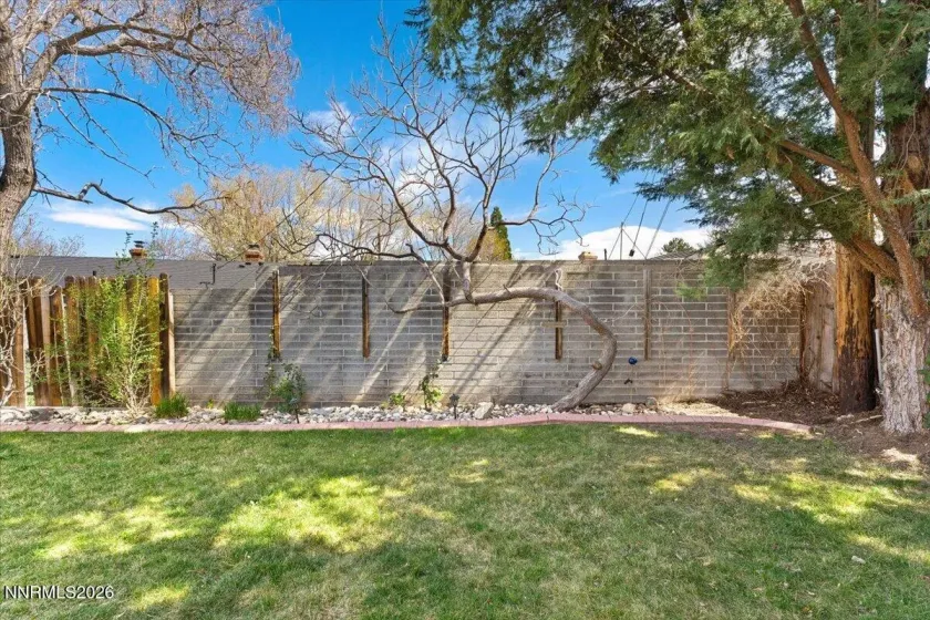 730 Maplewood, Reno, Nevada 89509, 3 Bedrooms Bedrooms, ,2 BathroomsBathrooms,Residential,Residential,Maplewood,260003445